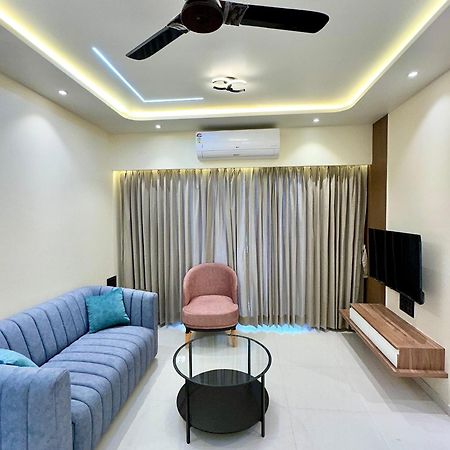 Peacock Palace 2Bhk Modern Ac Flat In Baner Pune Exteriör bild