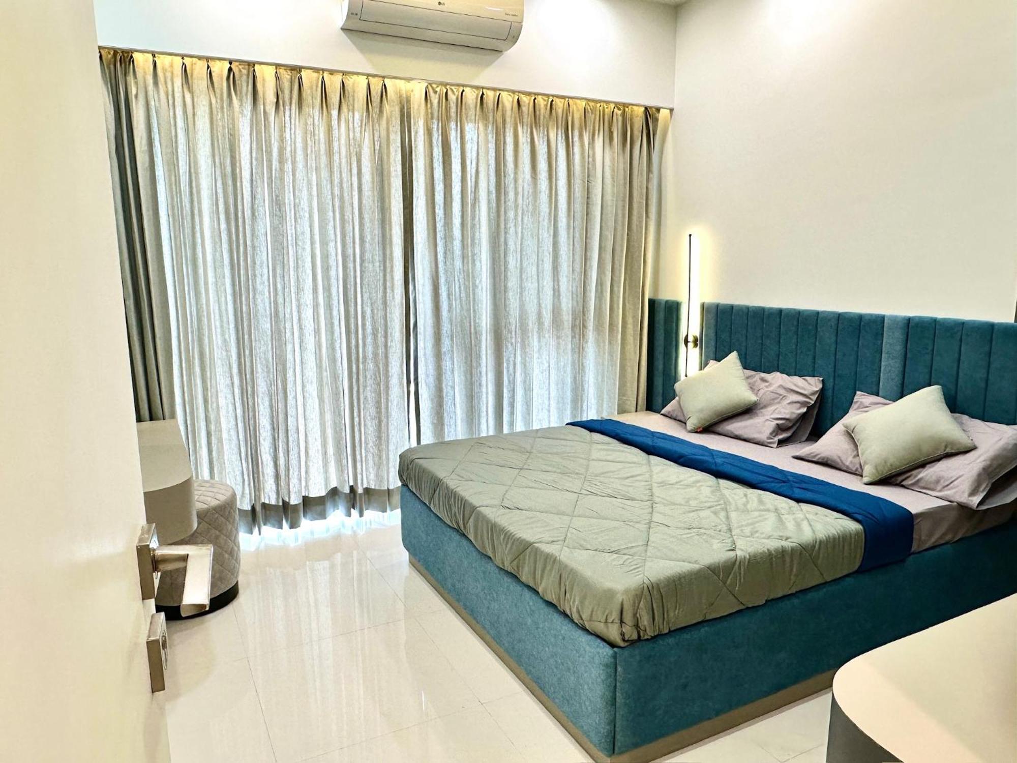 Peacock Palace 2Bhk Modern Ac Flat In Baner Pune Exteriör bild